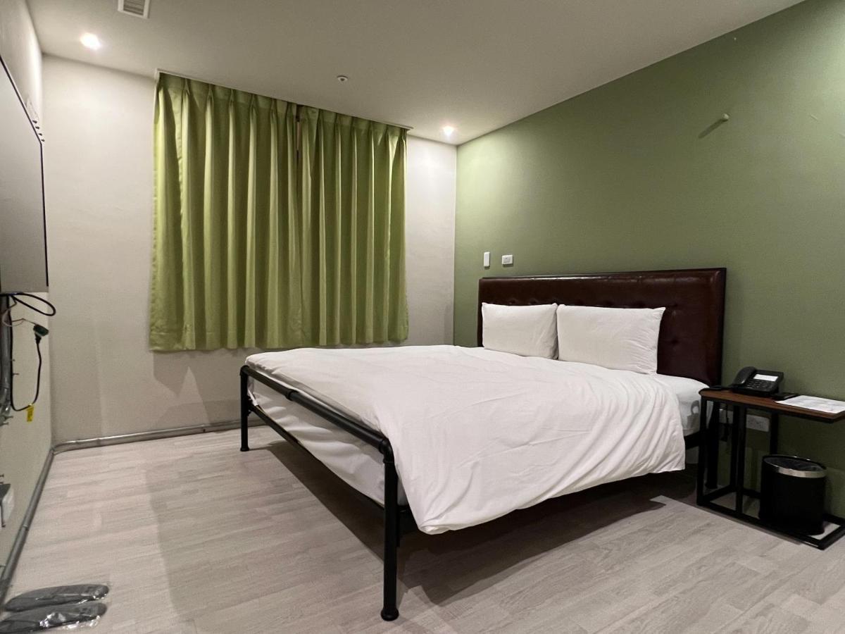 Saint Hostel Beigang Luaran gambar