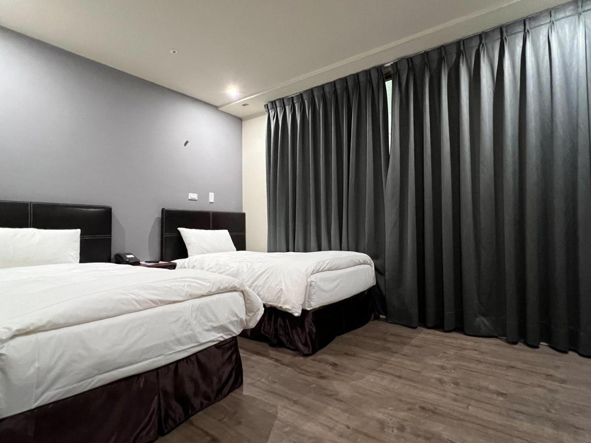 Saint Hostel Beigang Luaran gambar