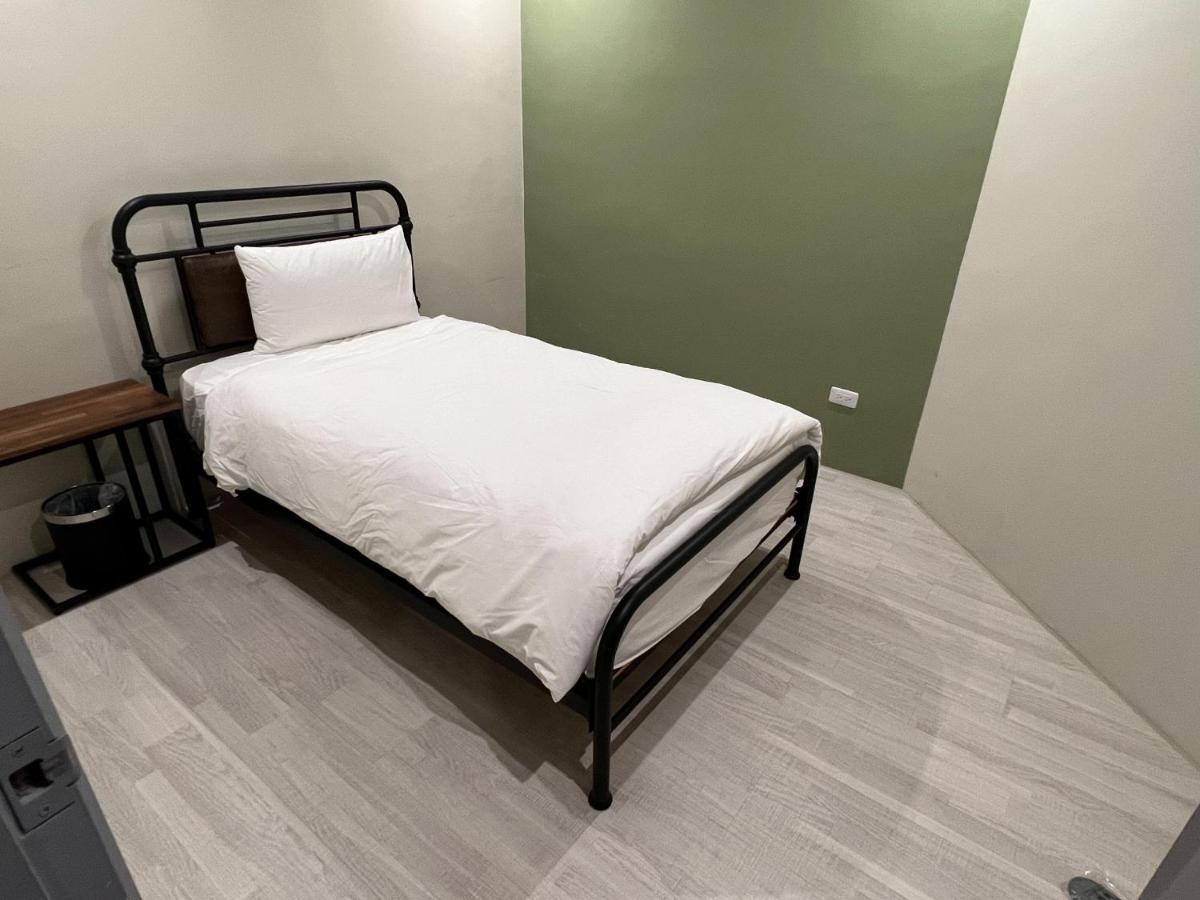 Saint Hostel Beigang Luaran gambar