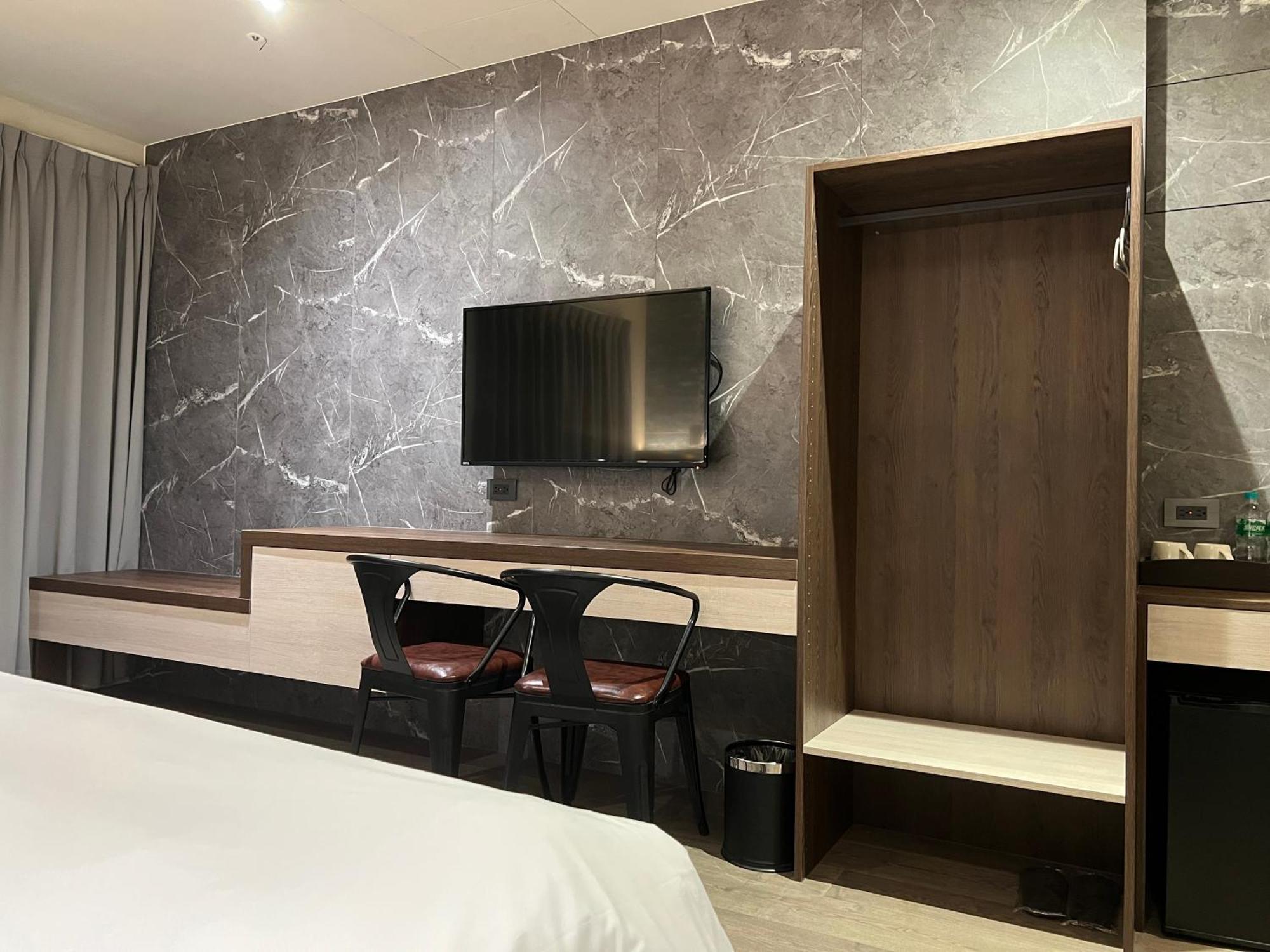 Saint Hostel Beigang Luaran gambar